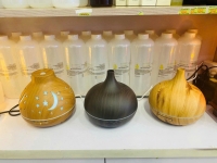 Hàng mới về – máy phun sương tinh dầu mang hương thơm và năng lượng tích cực cho ngày tết