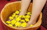 Lý do để bạn chọn chậu ngâm chân gỗ thông