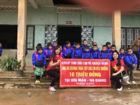 Group Tinh Dầu 100 và Khách hàng Tham gia Ủng hộ Chương trình 