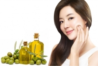 Dưỡng da với dầu oliu vào mùa đông hiệu quả