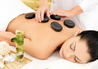 Tác dụng của massage bằng đá nóng đối với cơ thể bạn