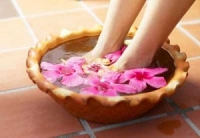 Khử mùi hôi chân thật đơn giản