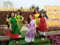 Team Tinhdau100 Du xuân Thung lũng Hoa Hồ Tây