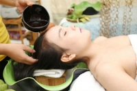 Làm sao để  giảm tình trạng tóc rụng,tóc khô sơ.