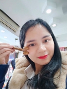 Mặt láng mịn, Vline mỗi khi sử dụng thanh lăn mặt bằng gỗ bên shop tinh dầu 100.