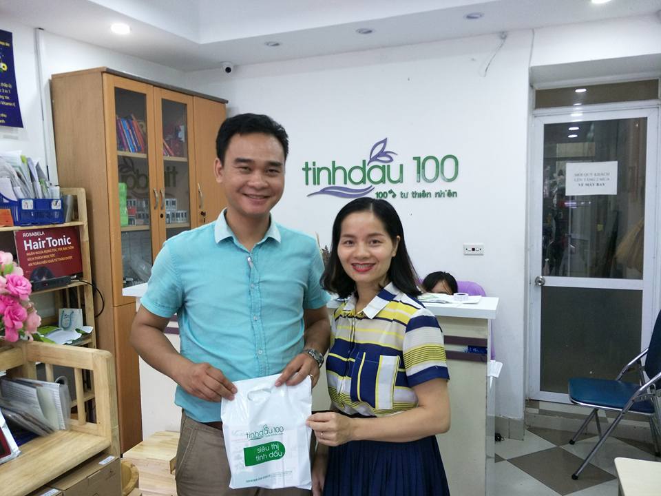 Thật vui và vinh dự được chụp cùng khách hàng yêu quý của Tinhdau100